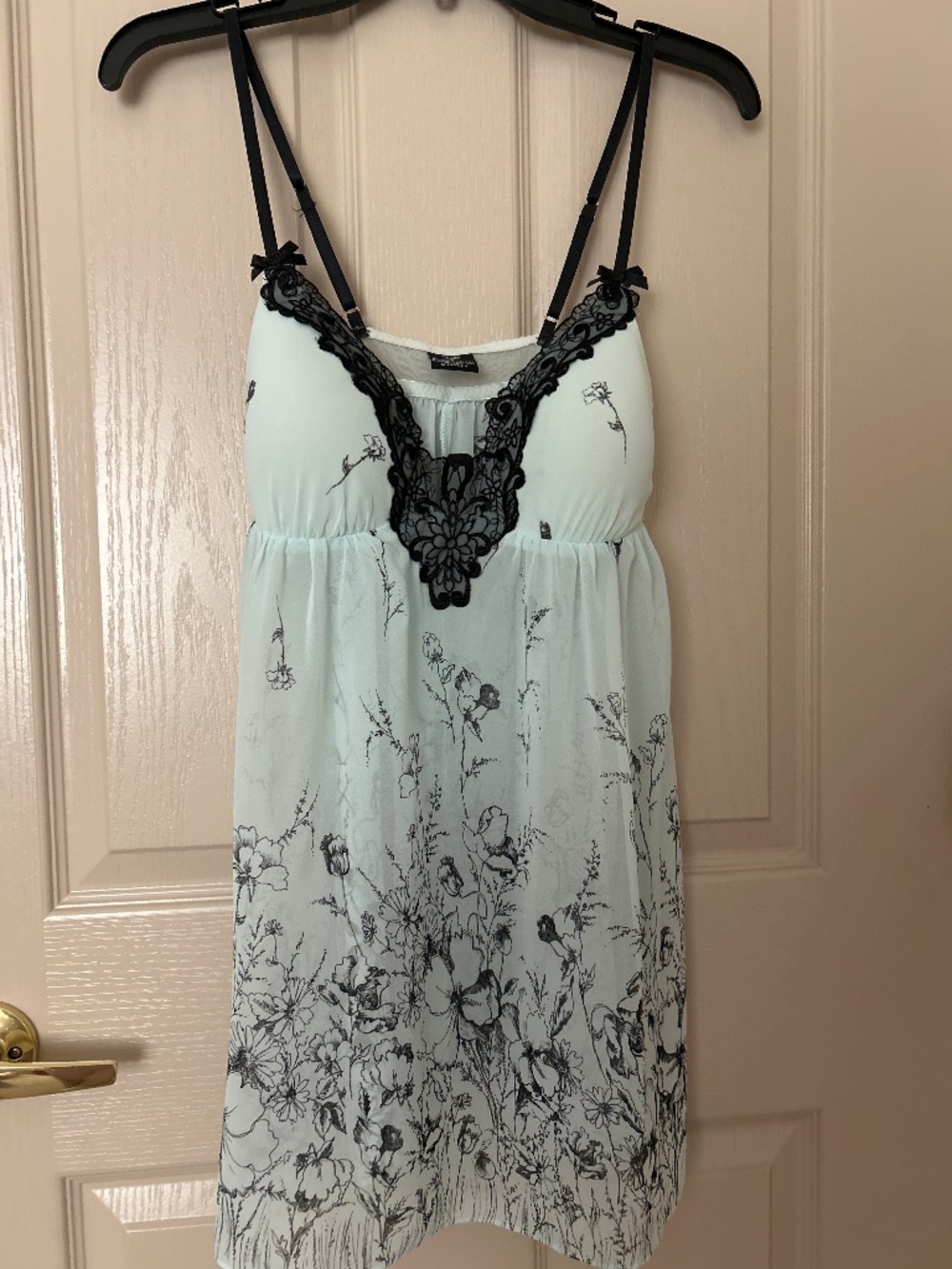 APT9 Sheer cami